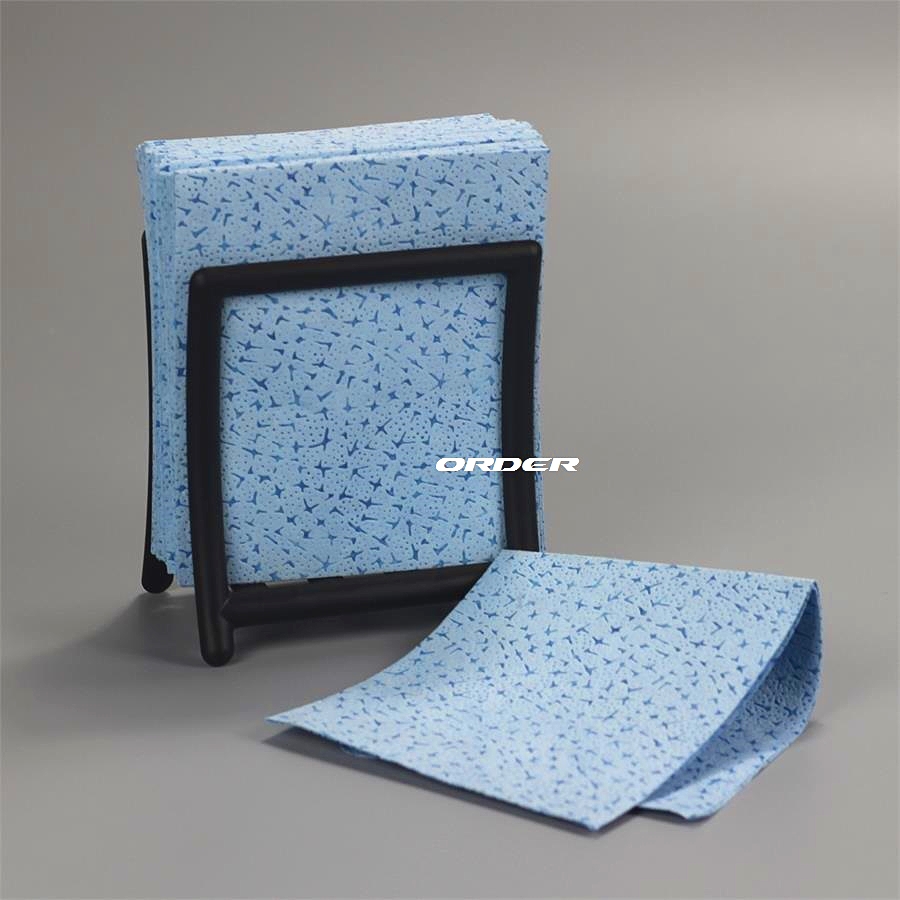 Blue 1/4 fold Melt-blown PP heavy duty industrial Degreasing nonwoven wipes